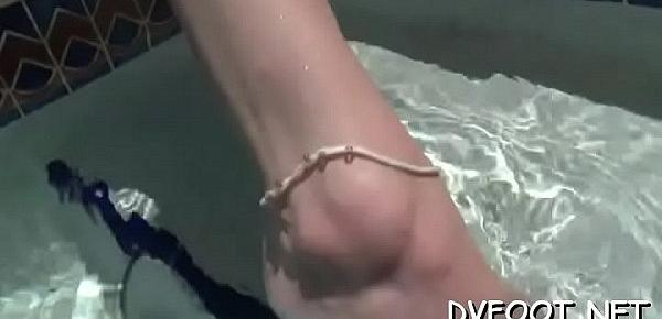  Hotty cums while feet licked